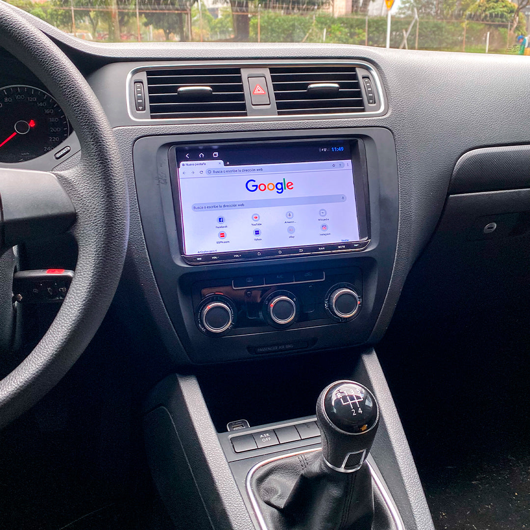 CE VOLKSWAGEN JETTA (2012/18) 9"