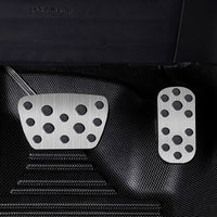 PEDALES TOYOTA PRADO LC250 2024+ (PLATEADO)